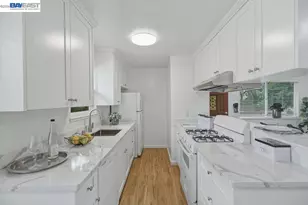 2204 Segundo Ct, Pleasanton, CA 94588 - Photo 14