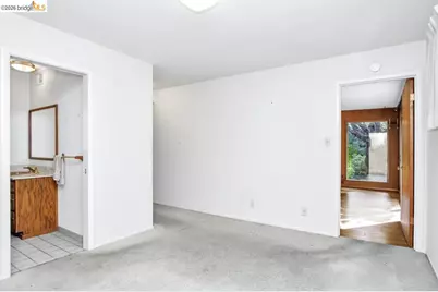 558 Lakewood Cir, Walnut Creek, CA 94598 - Photo 18