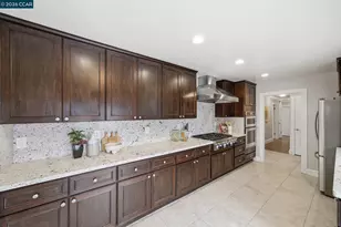 56 Bates Blvd, Orinda, CA 94563 - Photo 14