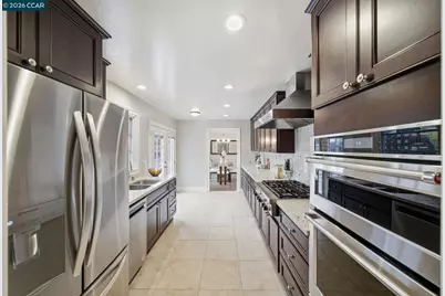 56 Bates Blvd, Orinda, CA 94563 - Photo 14