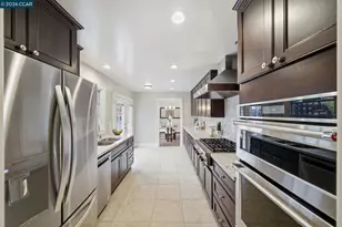 56 Bates Blvd, Orinda, CA 94563 - Photo 14