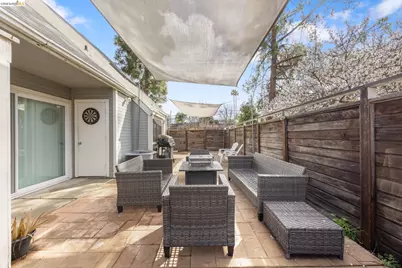 1694 Somerset Place, Antioch, CA 94509 - Photo 22