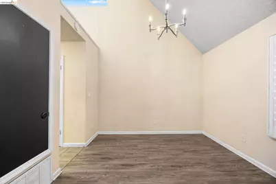 1694 Somerset Place, Antioch, CA 94509 - Photo 6