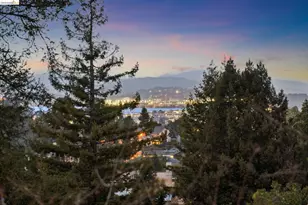 104 Capricorn Ave, Oakland, CA 94611 - Photo 52