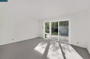 27889 Farm Hill Dr, Hayward, CA 94542 - Photo 26