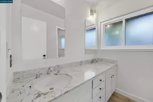 27889 Farm Hill Dr, Hayward, CA 94542 - Photo 34