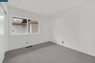 27889 Farm Hill Dr, Hayward, CA 94542 - Photo 30