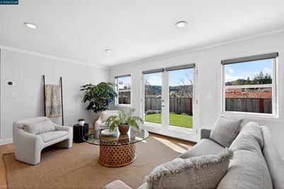 19 Lance Ct, Moraga, CA 94556 - Photo 12