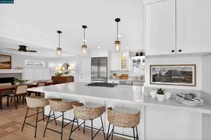 19 Lance Ct, Moraga, CA 94556 - Photo 4