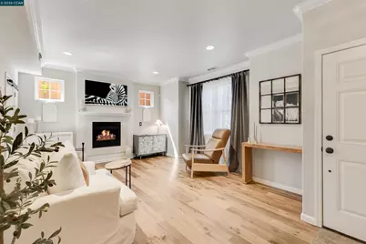 230 El Pinto, Danville, CA 94526 - Photo 2