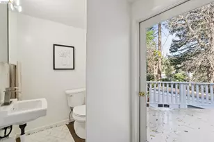 5922 Bruns Ct, Oakland, CA 94611 - Photo 48