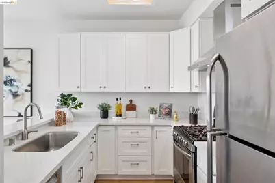 306 Commodore Dr, Richmond, CA 94804 - Photo 24