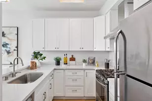 306 Commodore Dr, Richmond, CA 94804 - Photo 24