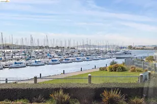 306 Commodore Dr, Richmond, CA 94804 - Photo 38