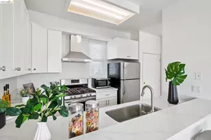 306 Commodore Dr, Richmond, CA 94804 - Photo 22