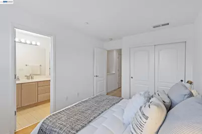 22876 Charing St, Hayward, CA 94541 - Photo 16