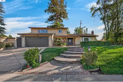 3215 Peachwillow Ln, Walnut Creek, CA 94598 - Photo 2