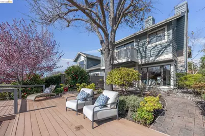 28 Sunny Cove Cir, Alameda, CA 94502 - Photo 52