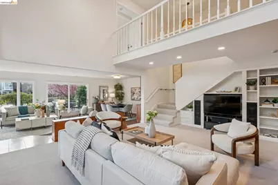 28 Sunny Cove Cir, Alameda, CA 94502 - Photo 16