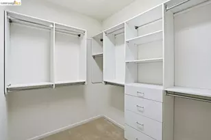 6271 Rocky Point Ct, Oakland, CA 94605 - Photo 34