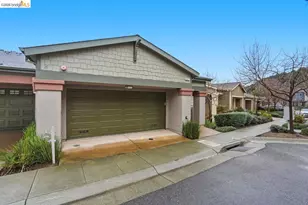 6271 Rocky Point Ct, Oakland, CA 94605 - Photo 2