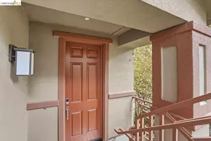 6271 Rocky Point Ct, Oakland, CA 94605 - Photo 4