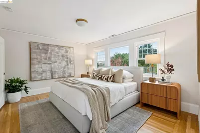 1374 El Centro Ave, Oakland, CA 94602 - Photo 22