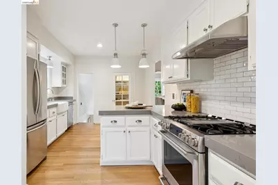 1374 El Centro Ave, Oakland, CA 94602 - Photo 18