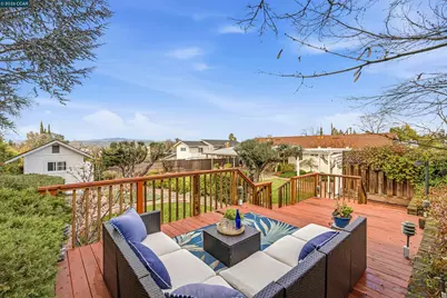 389 Mavis Dr, Pleasanton, CA 94566 - Photo 28