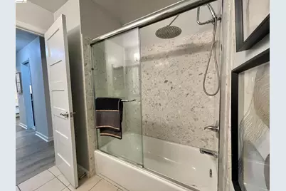 3750 Harrison #103, Oakland, CA 94611 - Photo 12