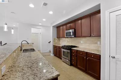 4763 Perugia St, Dublin, CA 94568 - Photo 10