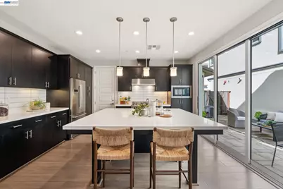 416 Bohol Circle Ln, Alameda, CA 94501 - Photo 10