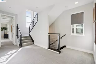 416 Bohol Cir Ln, Alameda, CA 94501 - Photo 32