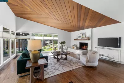 151 Montecito Crescent, Walnut Creek, CA 94597 - Photo 10