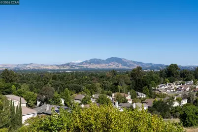 151 Montecito Crescent, Walnut Creek, CA 94597 - Photo 54