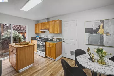 1696 East Ave, Hayward, CA 94541 - Photo 10