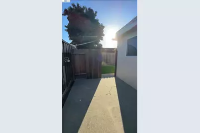 37141 Saint Christopher Street, Newark, CA 94560 - Photo 30