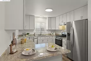 37141 St Christopher St, Newark, CA 94560 - Photo 8