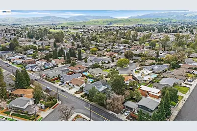 2211 College Avenue, Livermore, CA 94550 - Photo 46