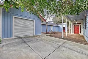 2211 College Ave, Livermore, CA 94550 - Photo 26