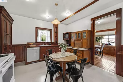 2211 College Avenue, Livermore, CA 94550 - Photo 8