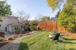 4452 Davenport Ave, Oakland, CA 94619 - Photo 22