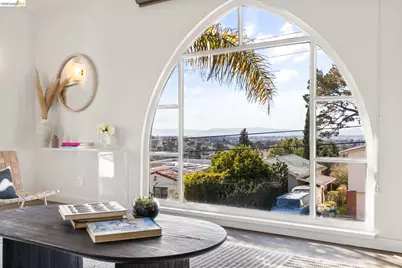 4452 Davenport Ave, Oakland, CA 94619 - Photo 6