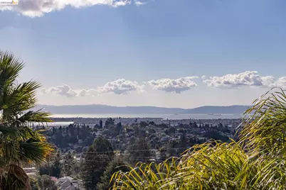 4452 Davenport Ave, Oakland, CA 94619 - Photo 38