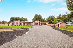 15948 Redondo Dr, Tracy, CA 95304 - Photo 2