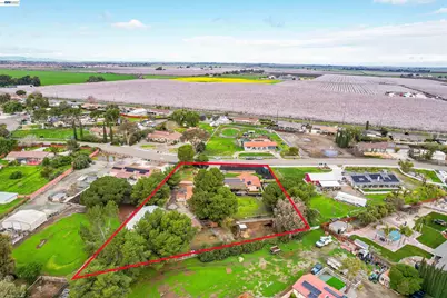 15948 Redondo Dr, Tracy, CA 95304 - Photo 48