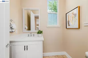 4069 Chalk Hl Wy, Dublin, CA 94568 - Photo 12