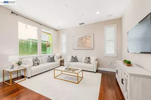 4069 Chalk Hl Wy, Dublin, CA 94568 - Photo 4