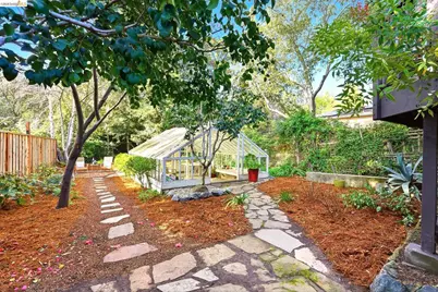 4061 Whittle Ave, Oakland, CA 94602 - Photo 32