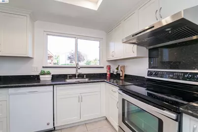 4537 Capewood Ter, Fremont, CA 94538 - Photo 10